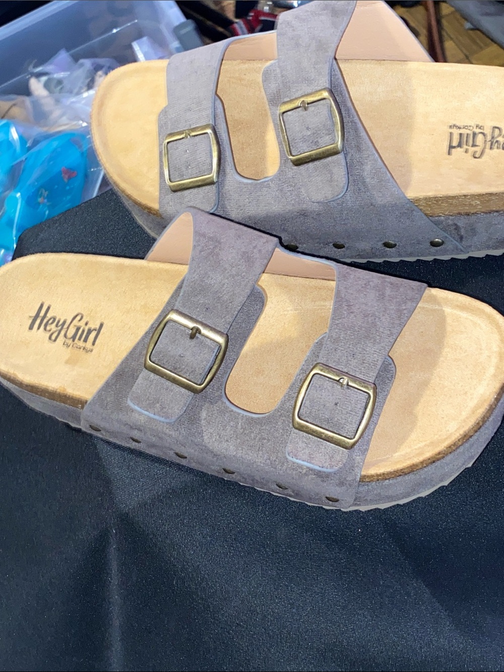 HEY GIRL BY CORKYS WANNABE WO SIZE 11 GRAY FAUX SUEDE SLIP ON WEDGE SANDAL